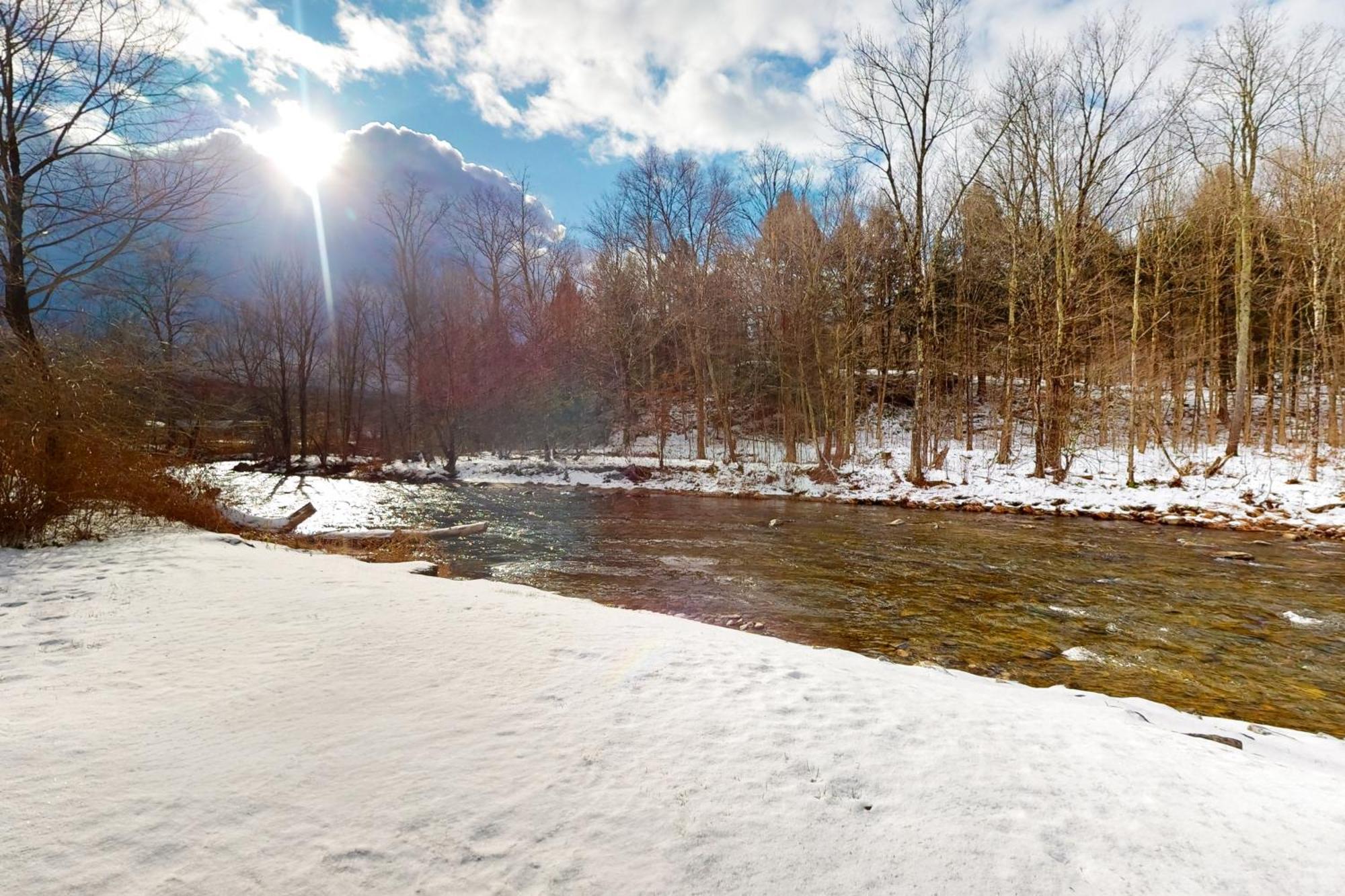 Jay Peak Getaway On Trout River Montgomery Eksteriør billede